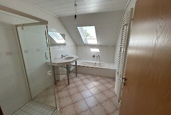 Badezimmer OG