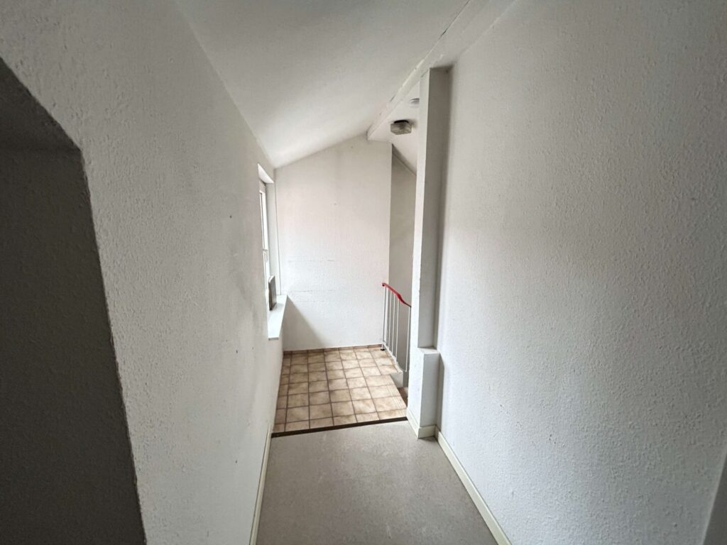 Flur DG