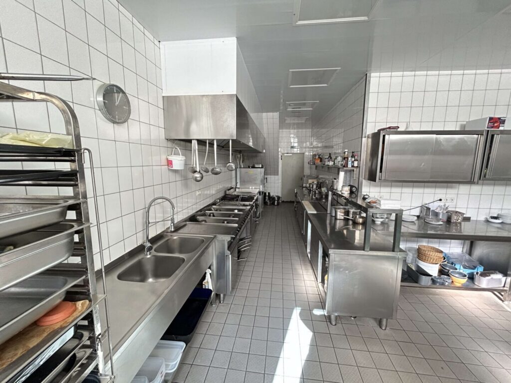 Küche EG