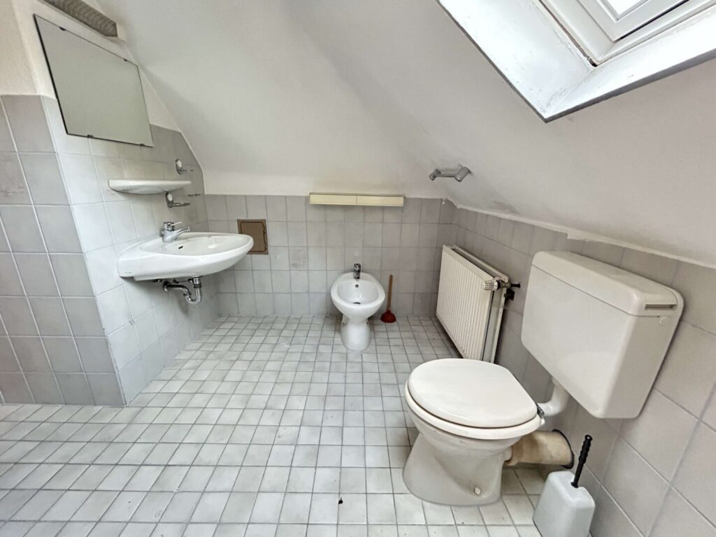 WC DG