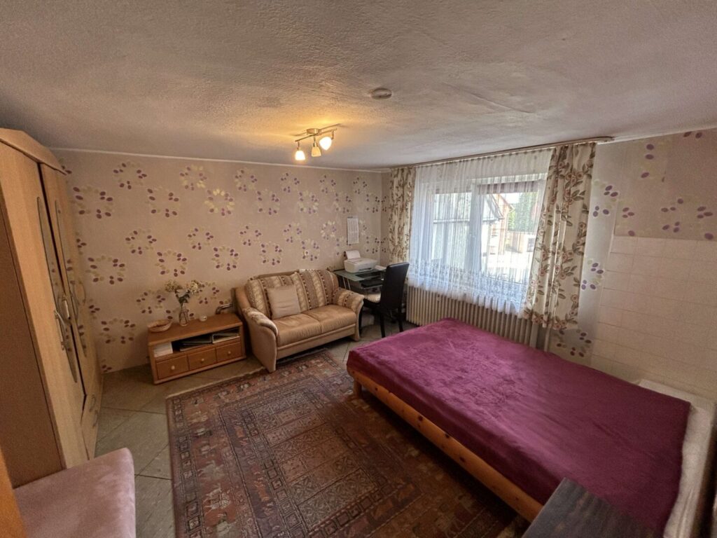 Schlafzimmer I OG