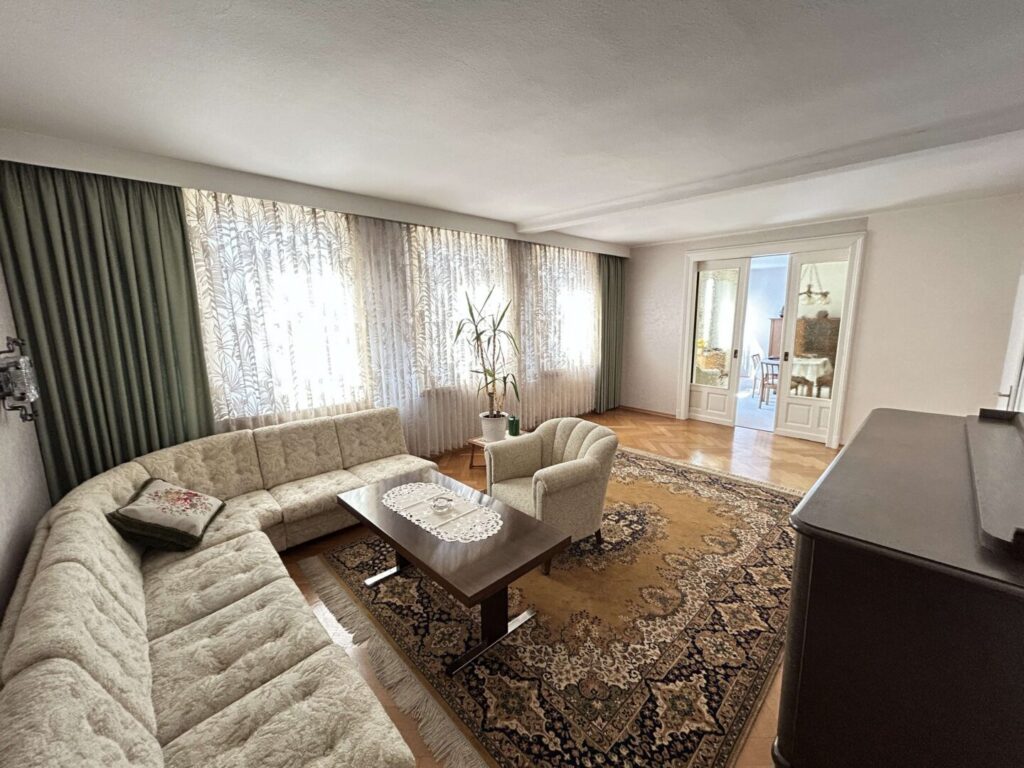 Wohnzimmer 2 OG