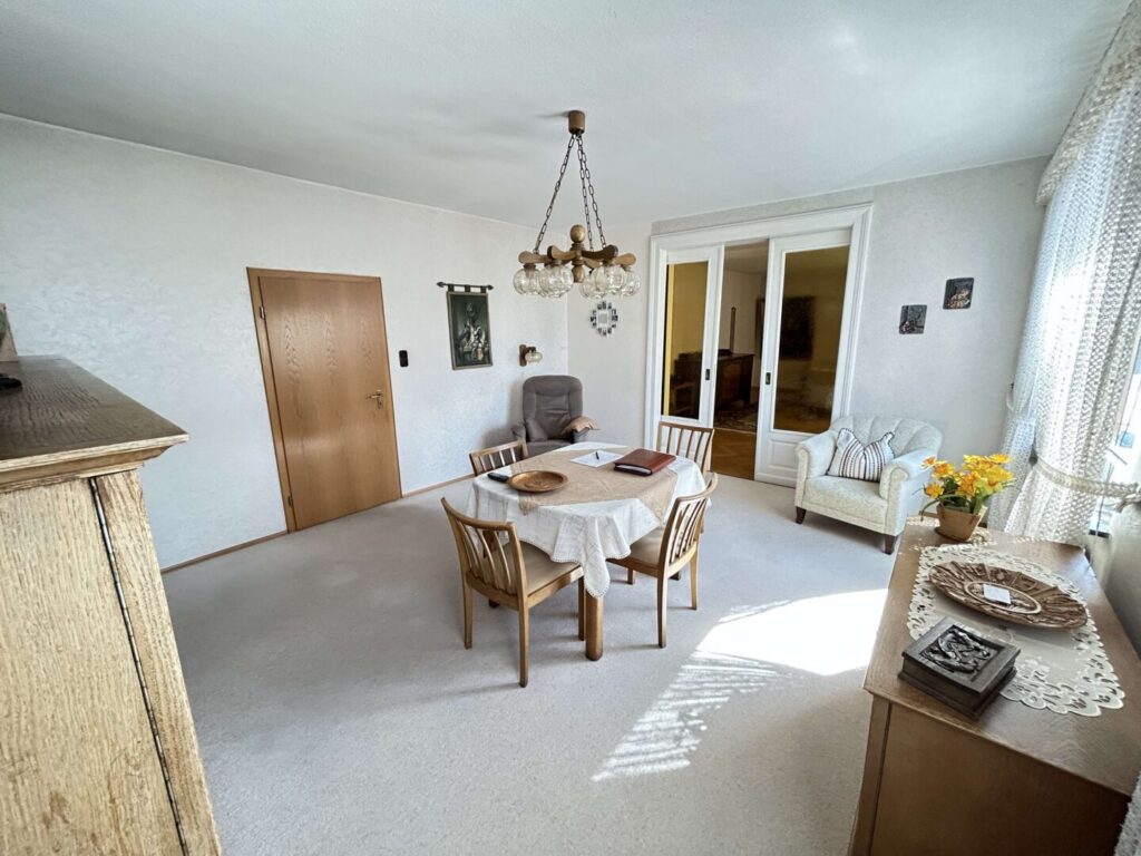 Esszimmer 2 OG