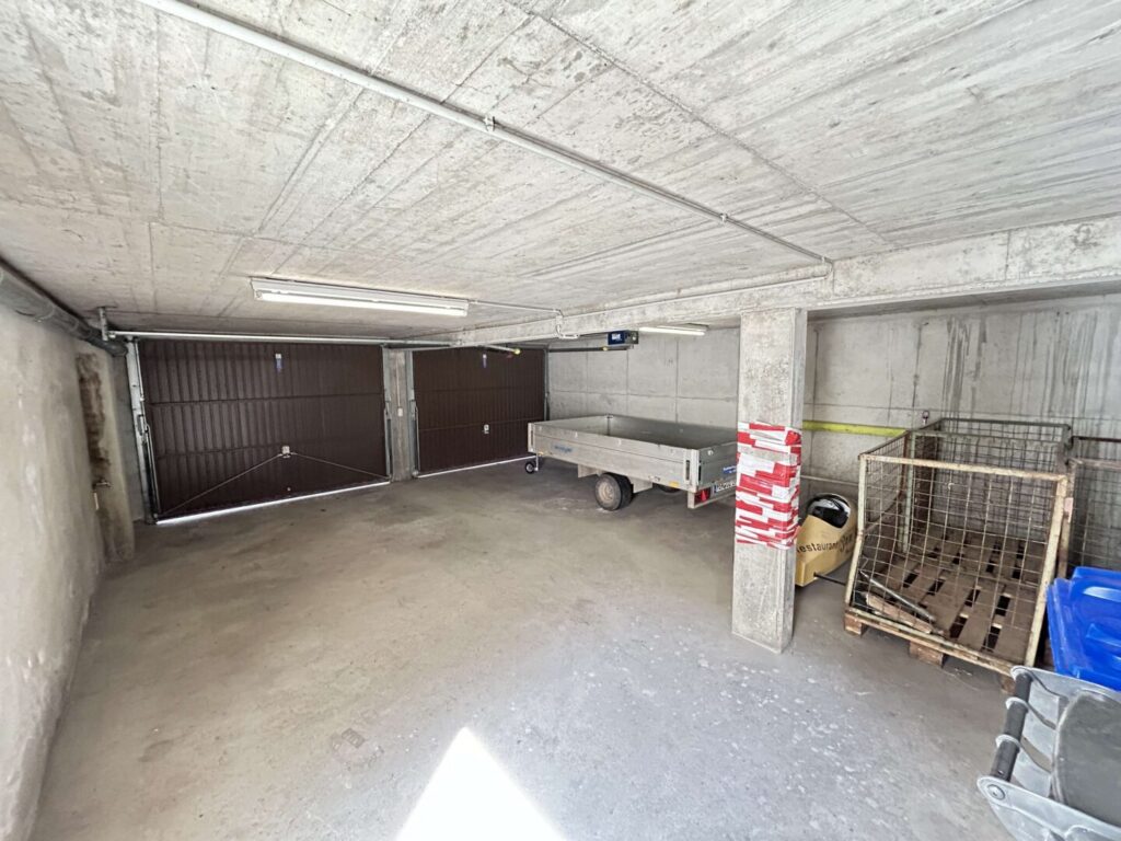 Doppelgarage