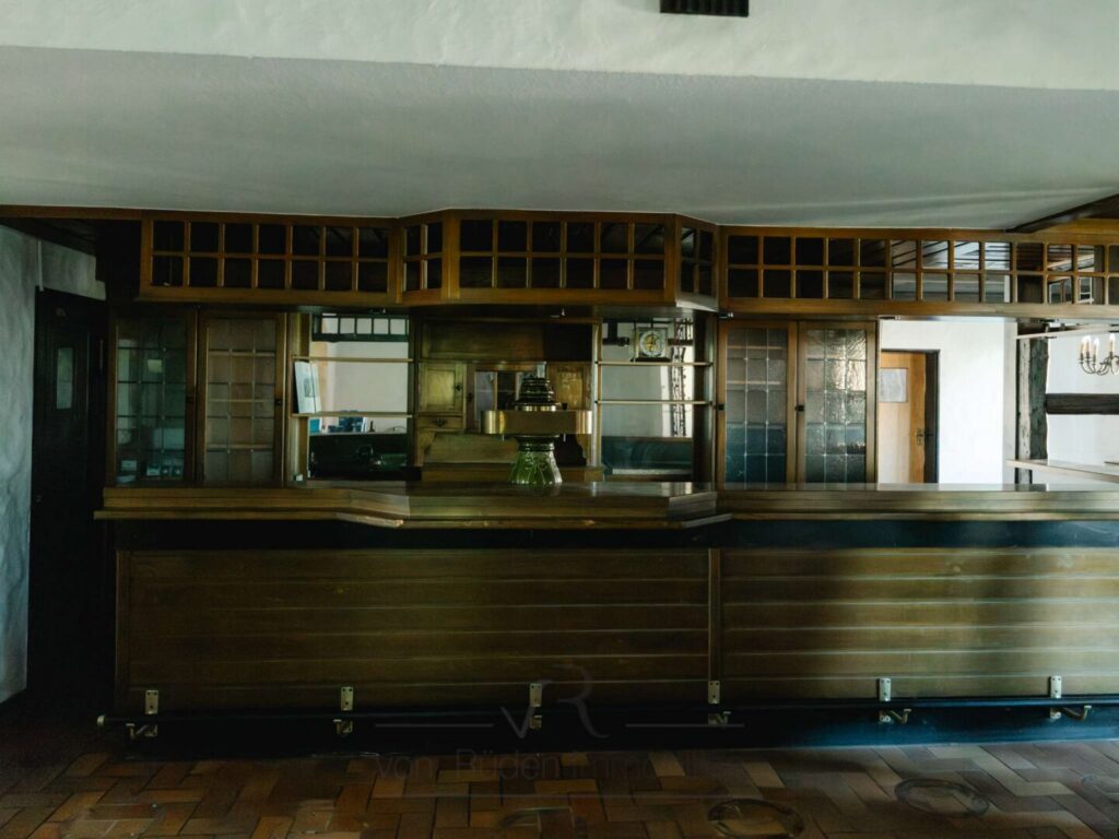 Schankraum-Theke