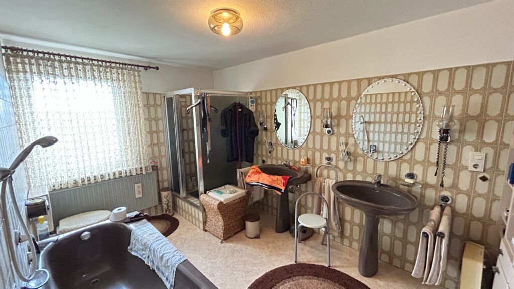 2. OG Badezimmer