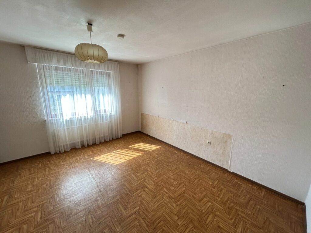 Zimmer EG (2)